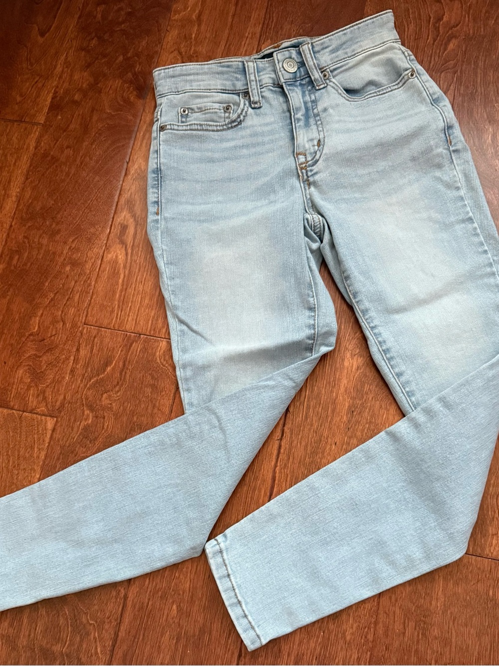 Aeropostale Light Wash Skinny Jeans - Pale Blue